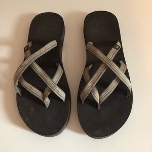 Teva’s Woman’s Sandals Olowahu Antiguous Birch